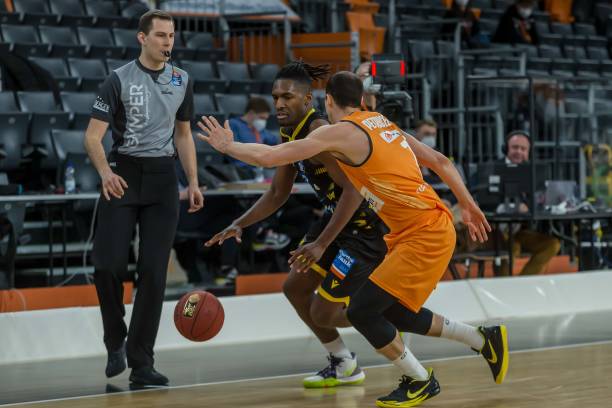 尔特人一贯 尔特人一贯